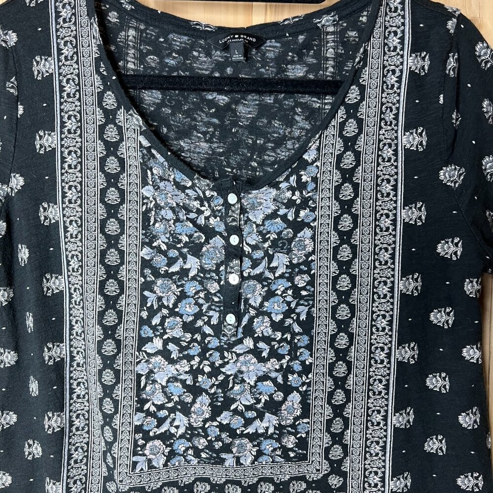 Lucky Brand Bundle Womens Large Black Navy Boho Tops Floral Embroidered‎ Print L - Picture 3 of 16